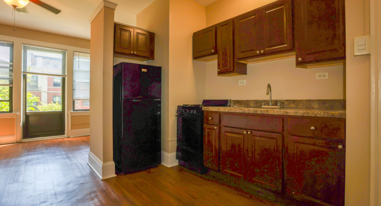 5326 S Cornell Ave. #300