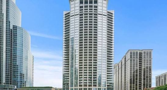 1235 S Prairie Ave. #2804