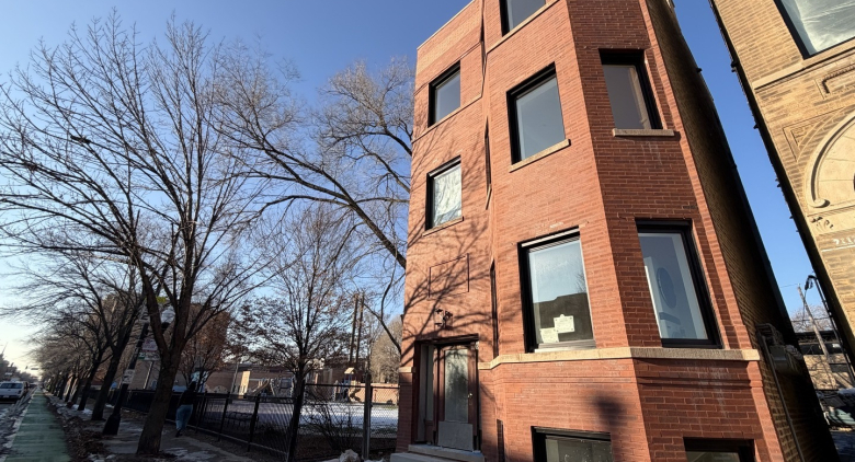 2114 W Augusta Ave.