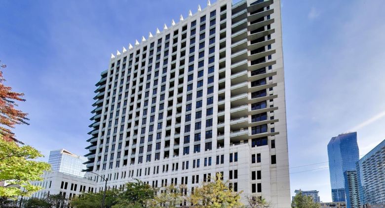 South Loop apartment for rent