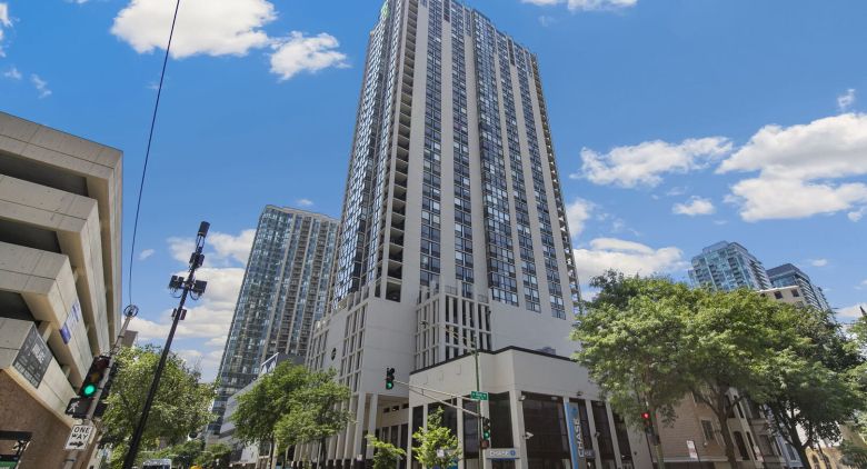 Unit #3104 at 1122 N Clark St.