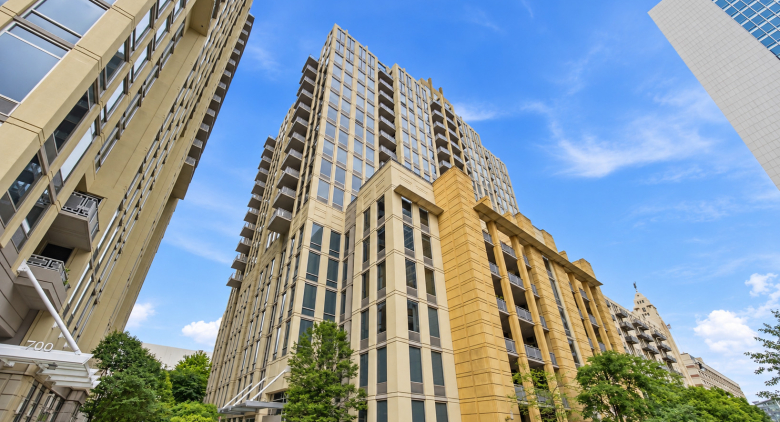 River North apartment for rent