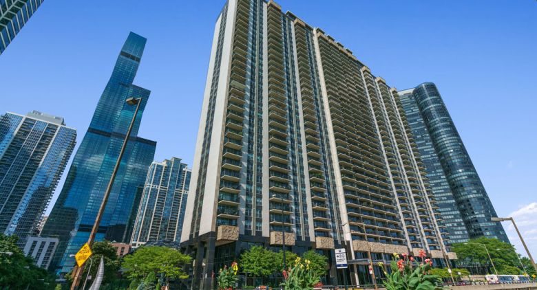 400 E Randolph St. #1123
