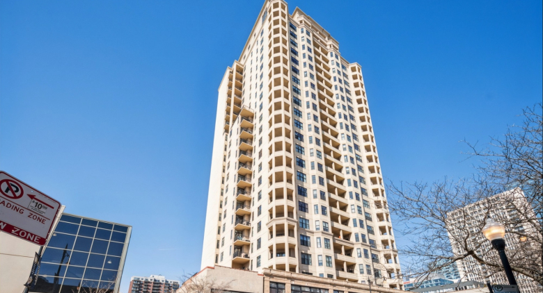South Loop apartment for rent