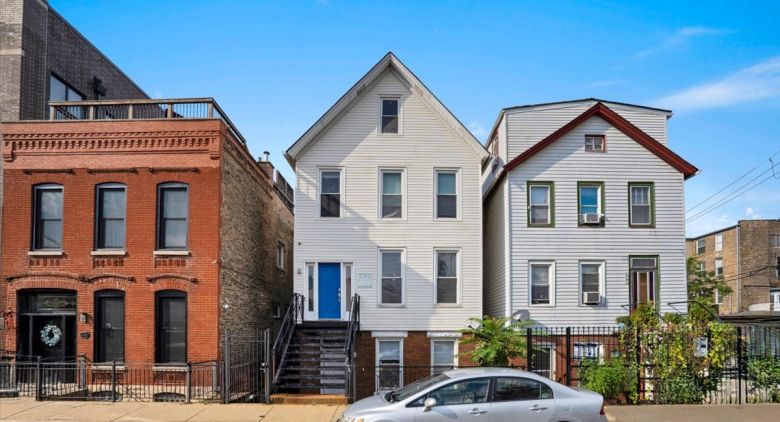 1618 W Blackhawk St.