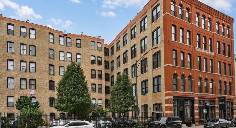 525 N Halsted St. #312