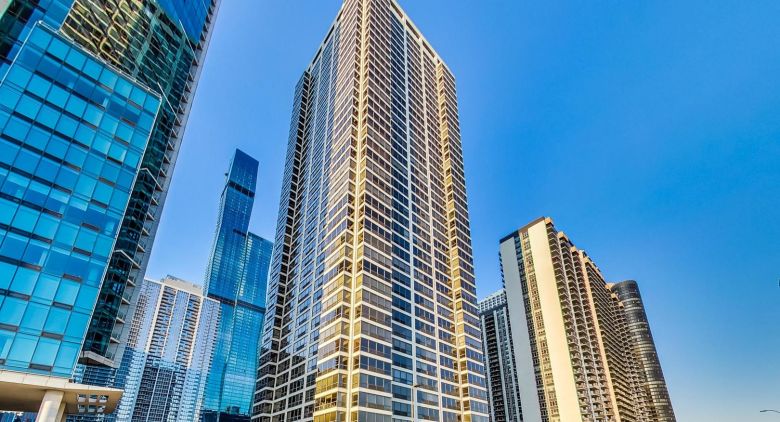 360 E Randolph St. #1401