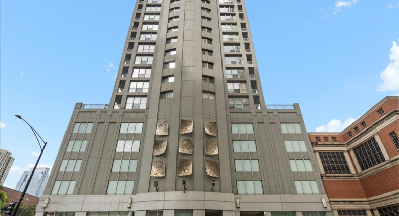 Unit #1912 at 600 N Dearborn St.