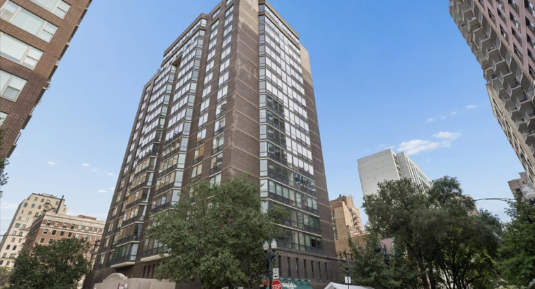 Gold Coast apartment for rent