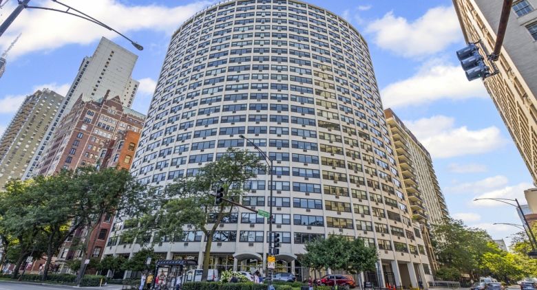 Unit #8B at 1150 N Lake Shore Dr.