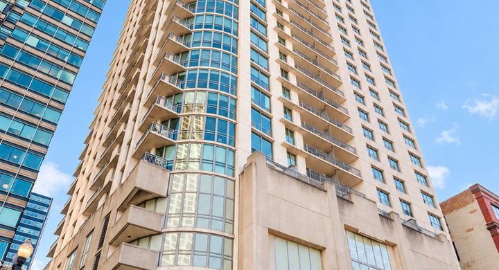 125 S Jefferson St. #2408