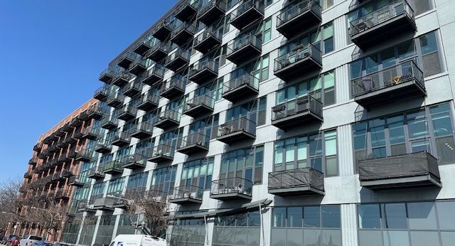 1224 W Van Buren St. #511