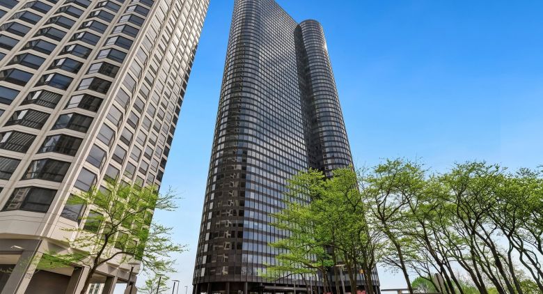 Unit #4913 at 155 N Harbor Dr.