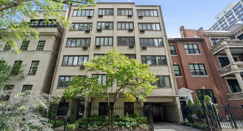 Gold Coast apartment for rent