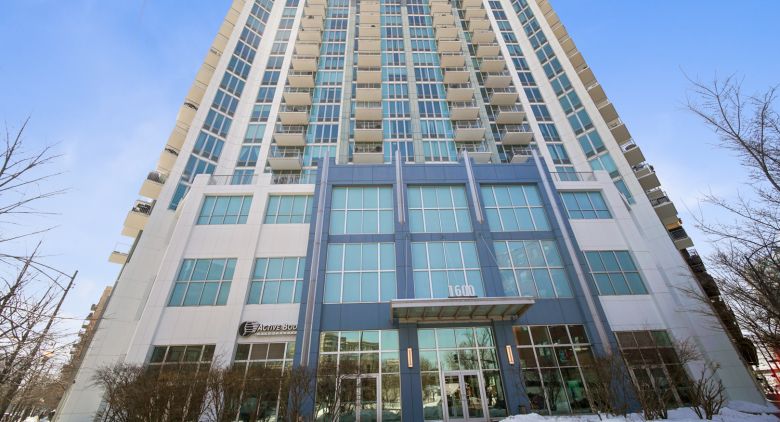1600 S Indiana Ave. #610