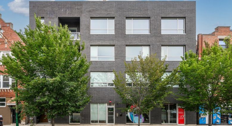 1433 N Ashland Ave.