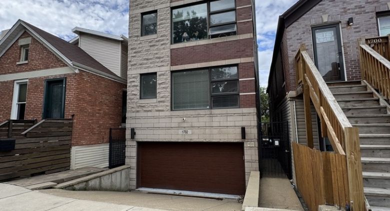 1702 S Newberry Ave.