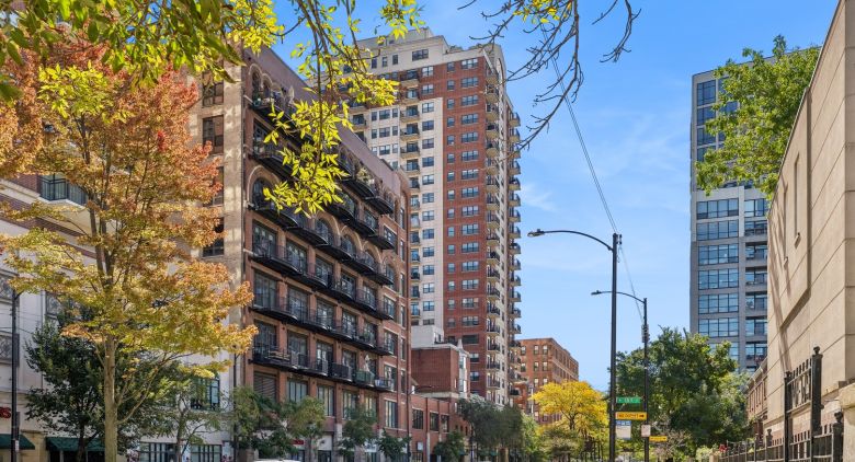 South Loop apartment for rent