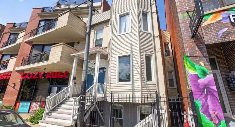 1629 N Clybourn Ave. #G