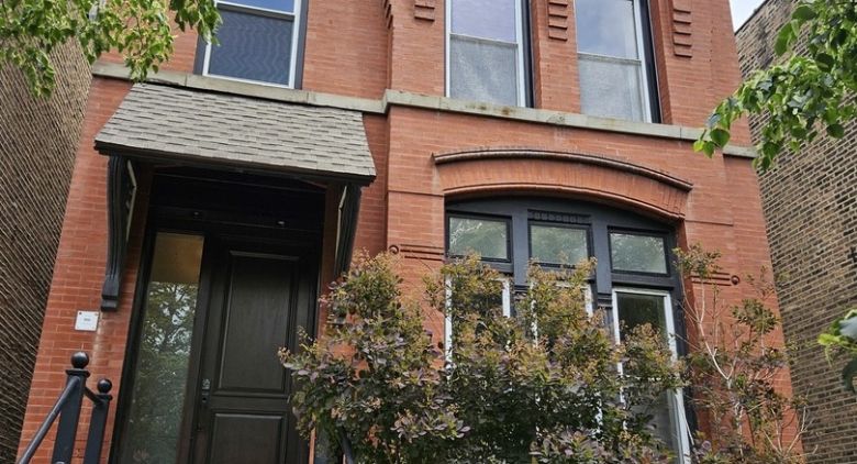 1243 N Damen Ave. #G