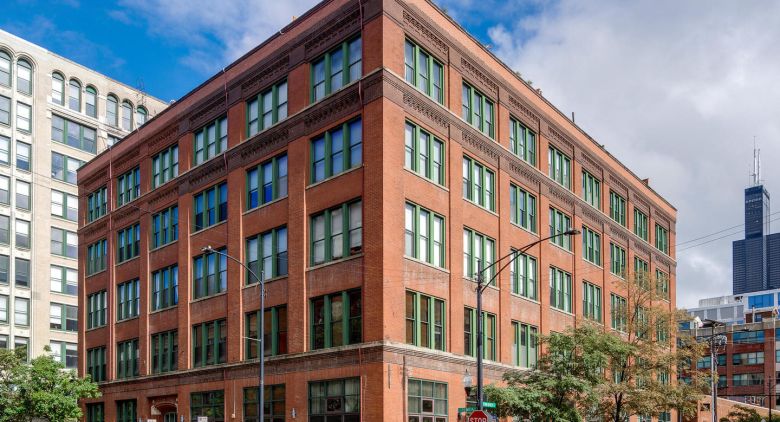 331 S Peoria St. #405