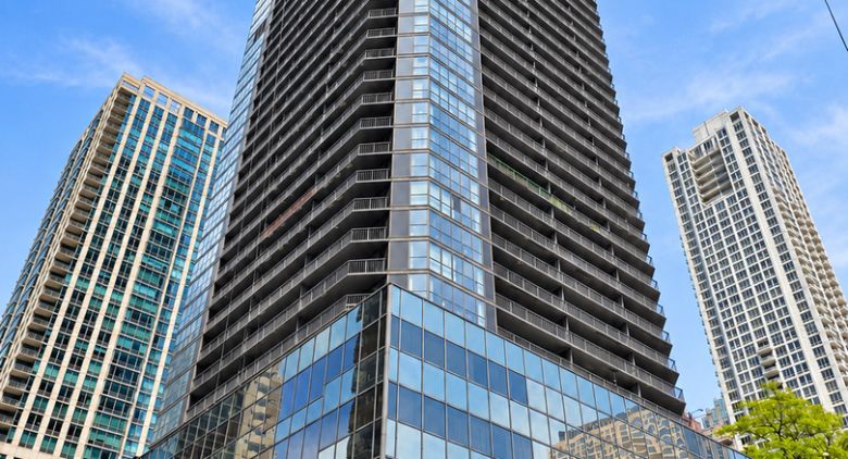 10 E Ontario St. #4601