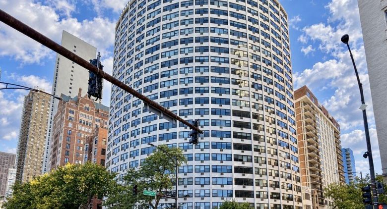 1150 N Lake Shore Dr. #7K