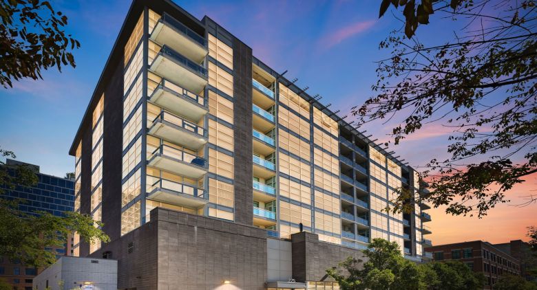 225 S Sangamon St. #410