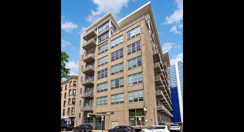 770 W Gladys Ave.