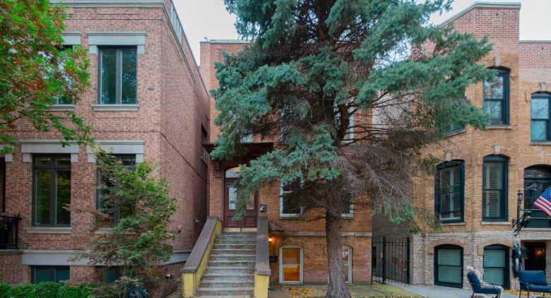822 S Bishop St.