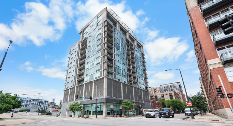 700 W Van Buren St. #1409