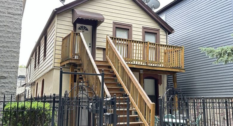 1653 W Superior St.