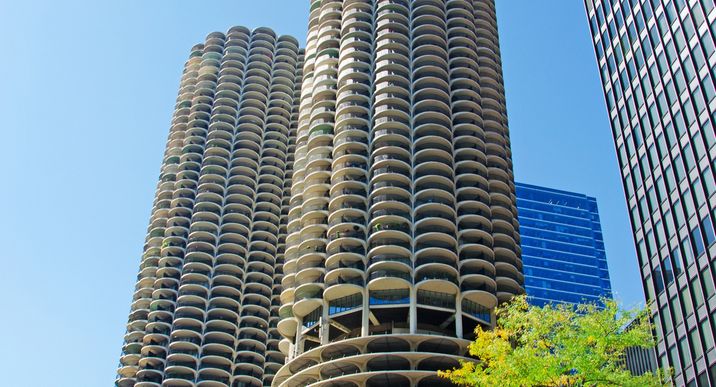 Loop apartment for rent