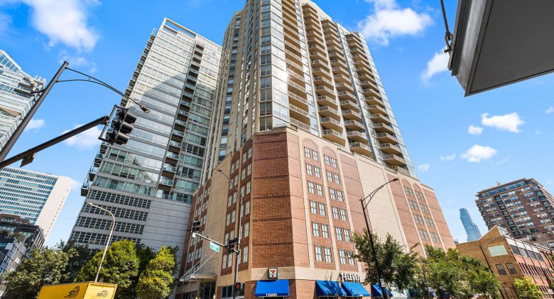 Unit #2201 at 645 N Kingsbury St.
