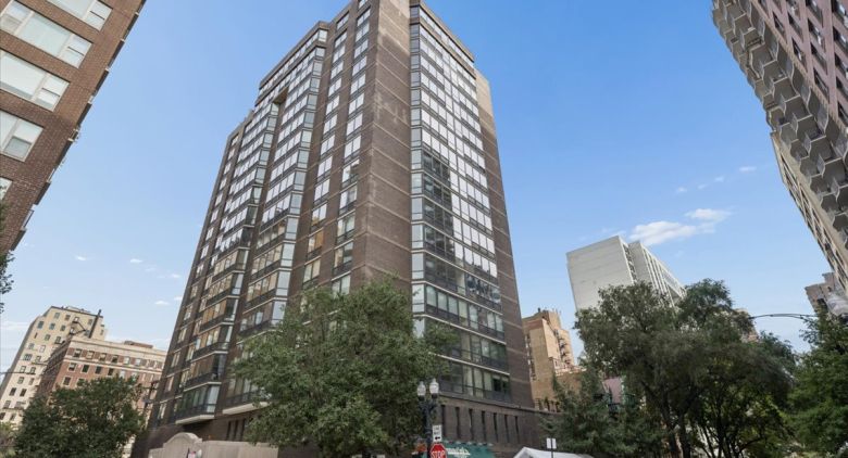 Gold Coast apartment for rent