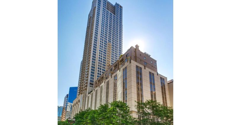 River North apartment for rent