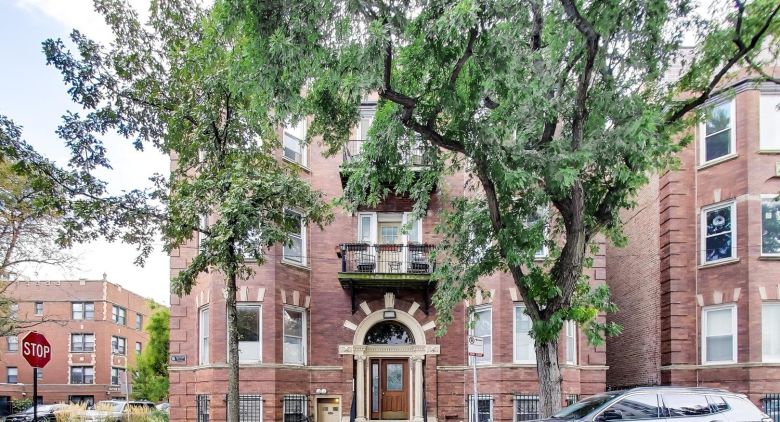 Hyde Park apartment for rent