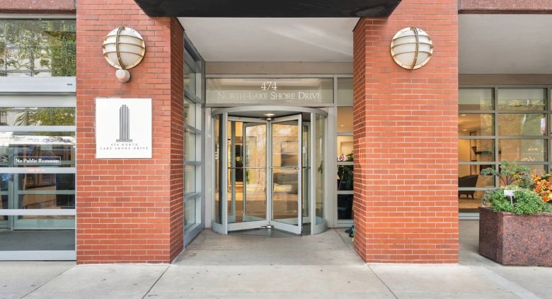 Streeterville apartment for rent