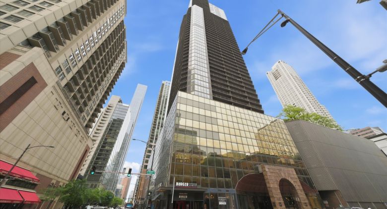 River North apartment for rent