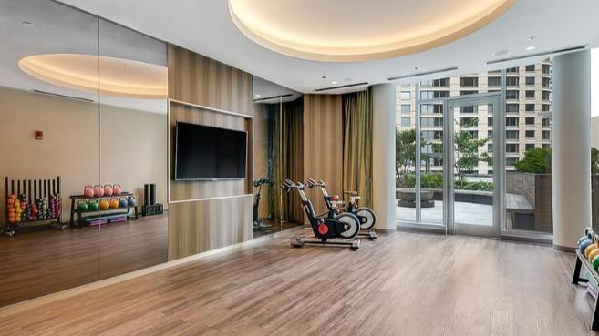 Moment Apartments