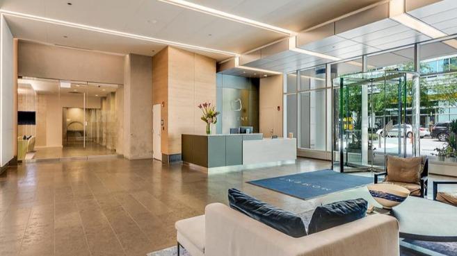 Moment Apartments