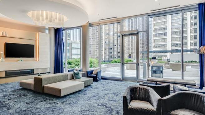 Moment Apartments