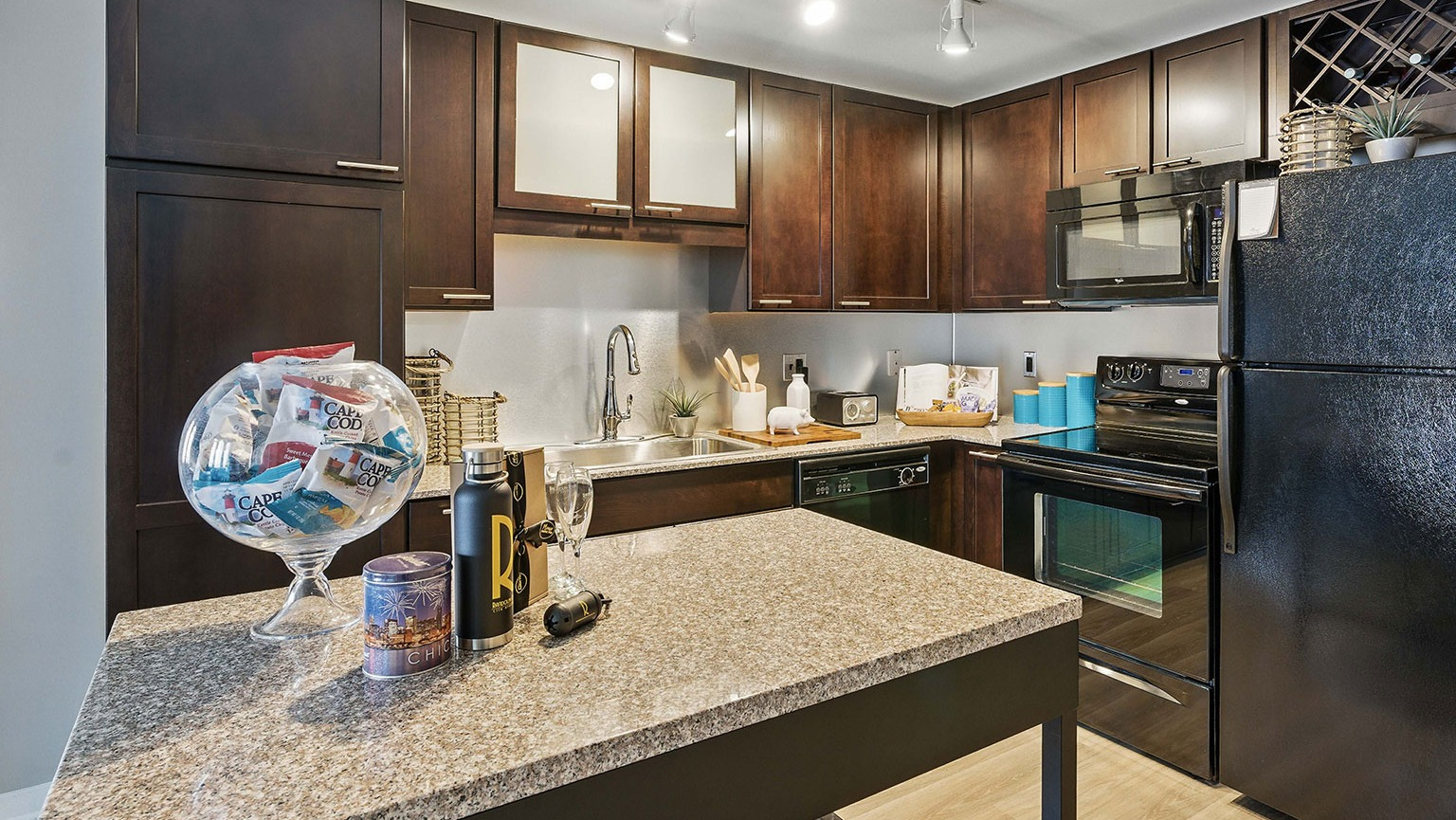 Randolph Tower City Apartments