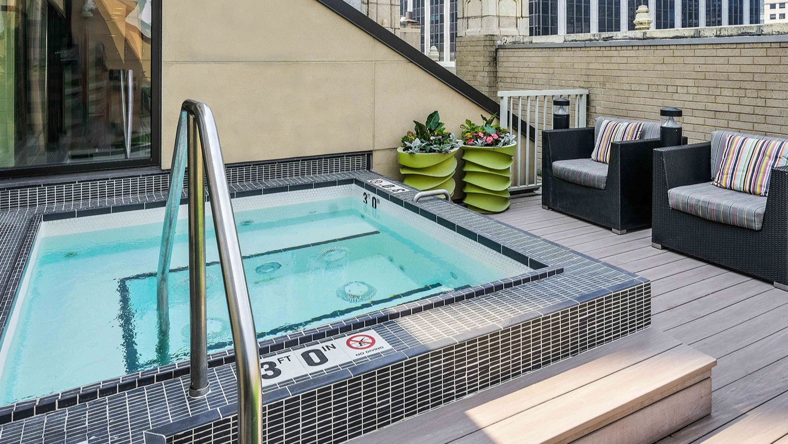 Randolph Tower City Apartments