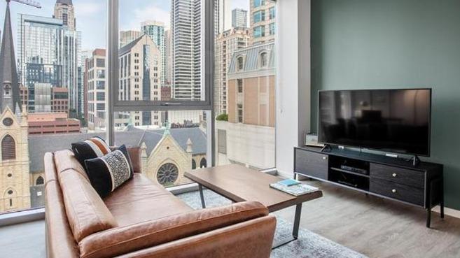 Residences at 8 East Huron