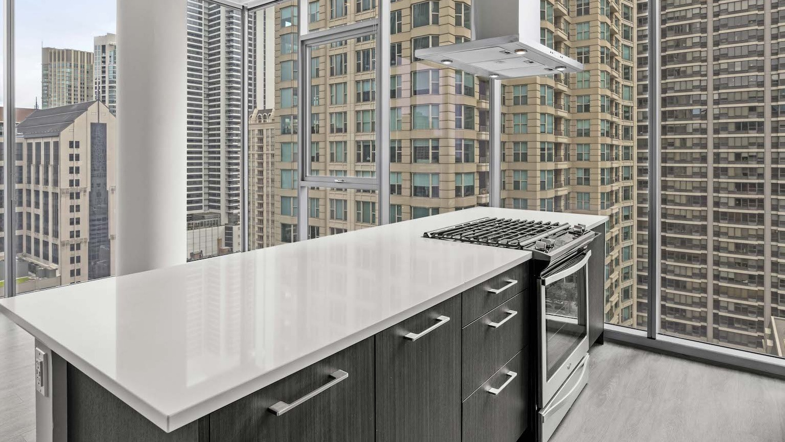 Residences at 8 East Huron