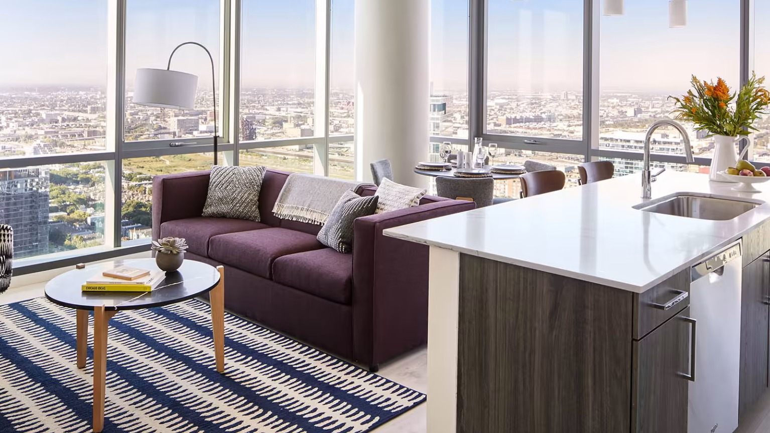 Sentral Michigan Avenue | Chicago Apartments